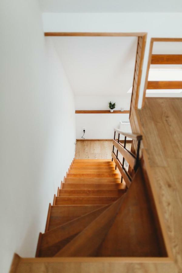 Center City Charming Loft Apartment コシツェ エクステリア 写真