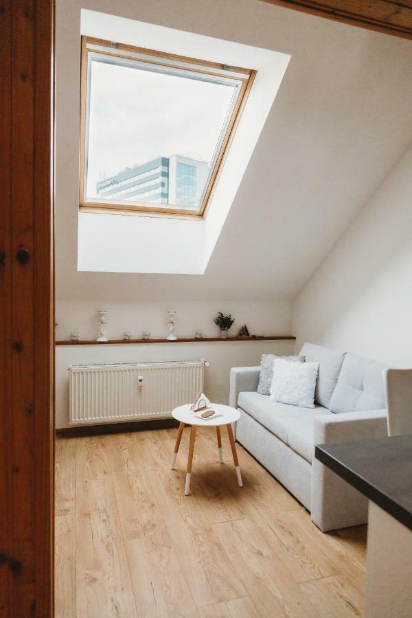 Center City Charming Loft Apartment コシツェ エクステリア 写真